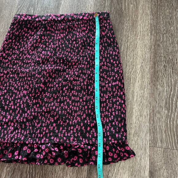 The Kooples Ditsy Flower Black Pink Floral Smocked Mini Skirt Size 1 Ruffle Hem - Picture 14 of 16